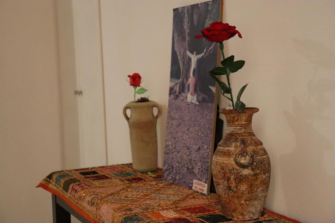 Viaggio Nel Cuore Dell'Arte Naples Extérieur photo