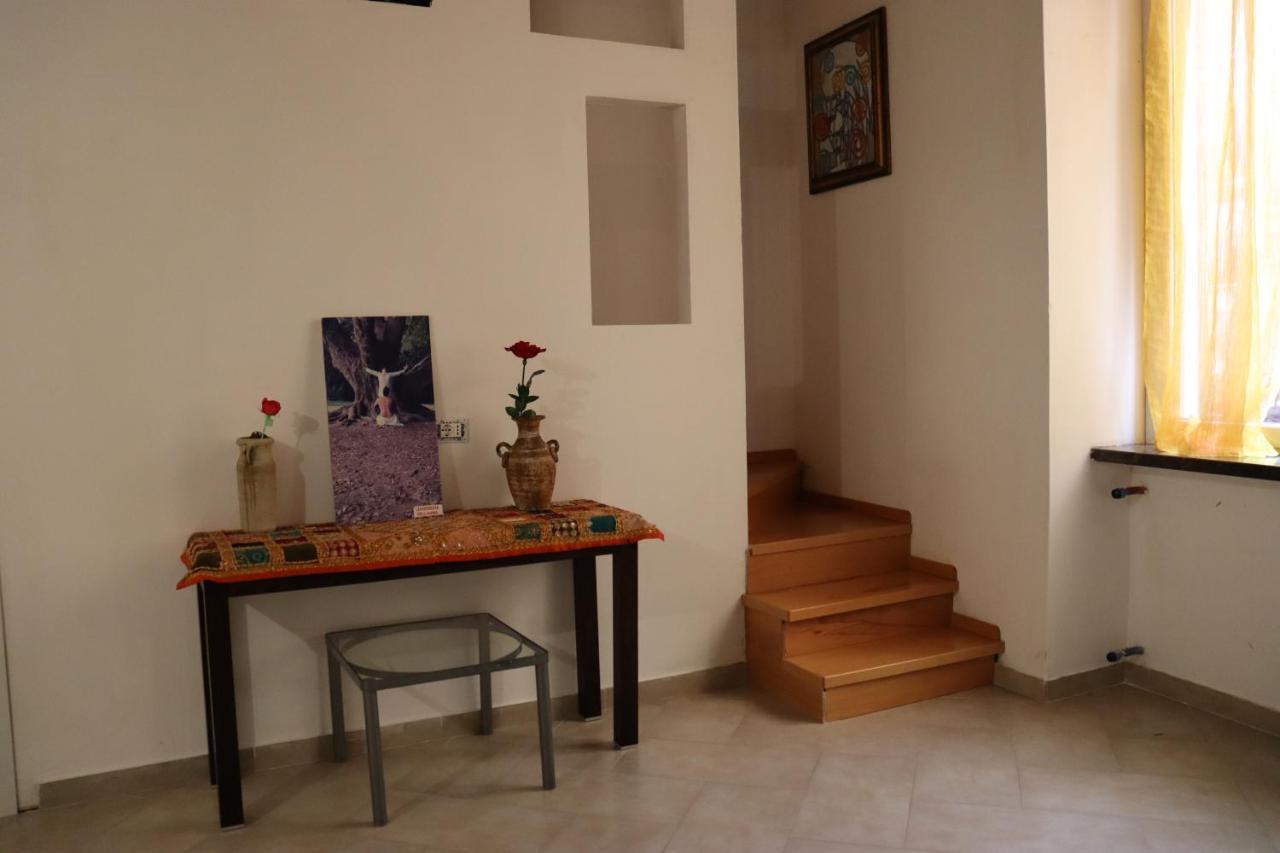 Viaggio Nel Cuore Dell'Arte Naples Extérieur photo